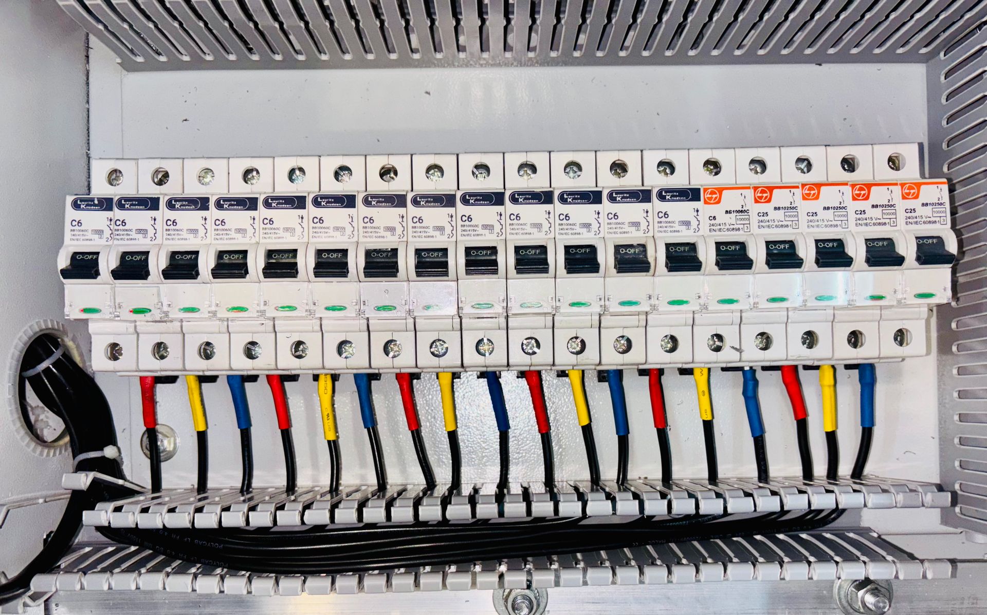 Electrical guide illustration